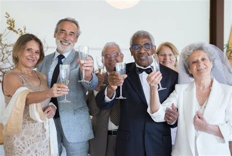 120+ Heartfelt Anniversary Wishes for Friends that’ll Melt Their .